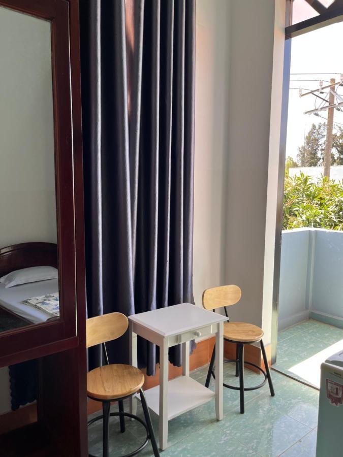 Hotel Minh Vy Long Hai Exterior photo